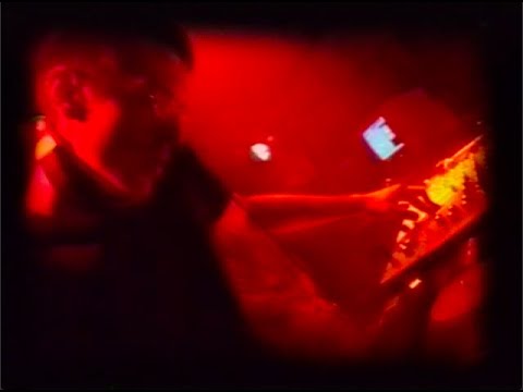 Portrait de JEF K ("Une vie de DJ"©909Productions/2002)