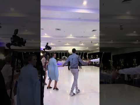 Vellezerit kukli valle valit ne Australi