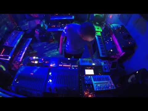 Dr. VHiBEZ - "Visions of Arcadia"