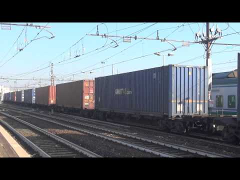 LA MANOVRA DEL MERCIONE A MILANO GRECO PIRELLI. 29 - 12 - 2015.