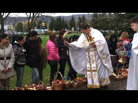 VIDEO: Pravoslávni Rómovia oslavujú Veľkú noc.