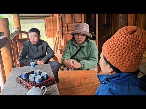 To find out why his biological mother gave him up for adoption, Hoi went to see Mrs. Sen.