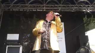 Der Partykanzler Martini Martini mit "So geil Berlin"