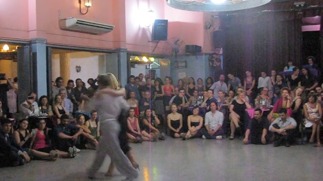 ALEJANDRA MANTIÑAN y MARTIN OJEDA en Viva La Pepa Milonga (3/4)