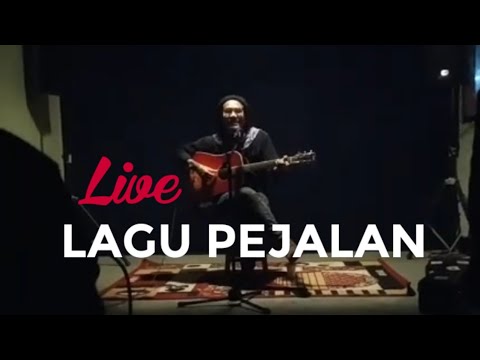 lagu-pejalan-bagus-dwi-danto-sisir-tanah