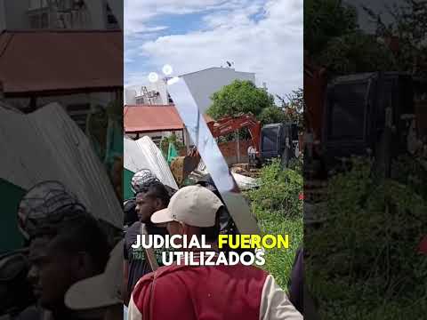 #ESNOTICIA | AUTORIDADES ADELANTAN OPERATIVO DE DESALOJO EN EL BARRIO EL PROGRESO DE MOÑITOS