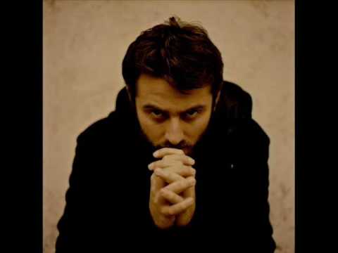 Ghemon & The Love 4Tet  -- Meglio Tenersi I Dubbi (feat. Hyst)