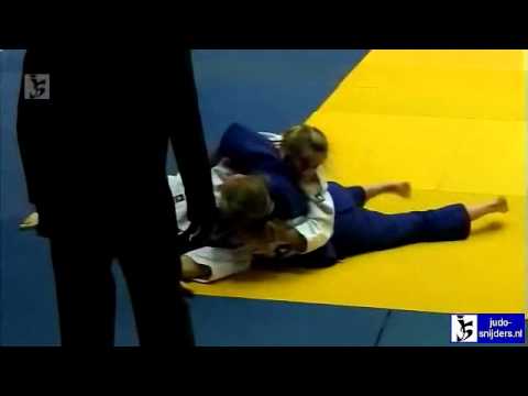 Judo 2012 World Cup Sofia: Trajdos (GER) - Bernholm (SWE) [-63kg]