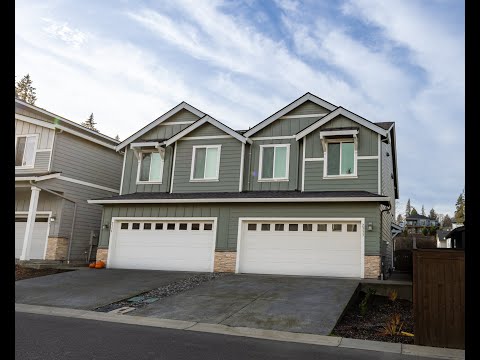 Three bedroom home in Ridgefield, gated community, with AC property video