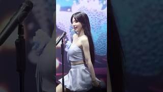 260301 cry baby - NaKyoung fancam #triples #트리플에스 #나경 #nakyoung #金拏炅