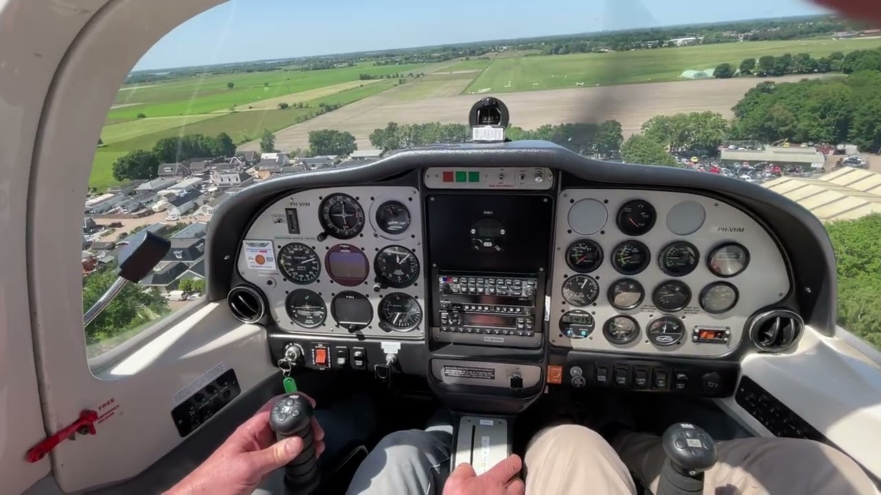 PH-VHD Vliegschool Hilversum