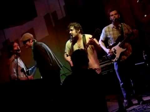 The Leeves and Taylor Bays - No Dime