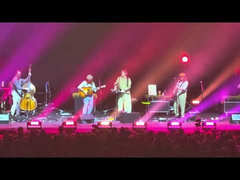 Billy Strings w Jerry Douglas & Sierra Hull - Little Maggie - Baltimore  11-1-24