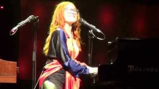 Tori Amos - In the springtime of his voodoo (Live in Milano @ Teatro Nazionale)