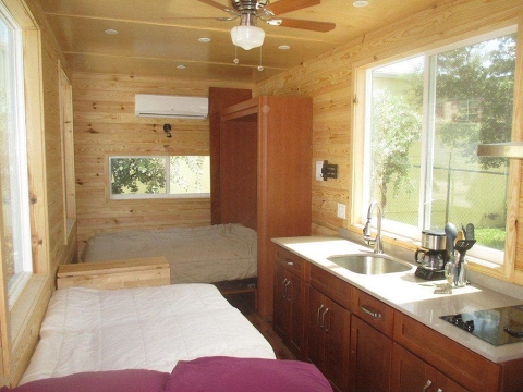 Sleep Without Climbing in This Loft-less Tiny House