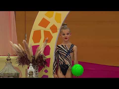 Rousseau Albane 2011 FRA ball