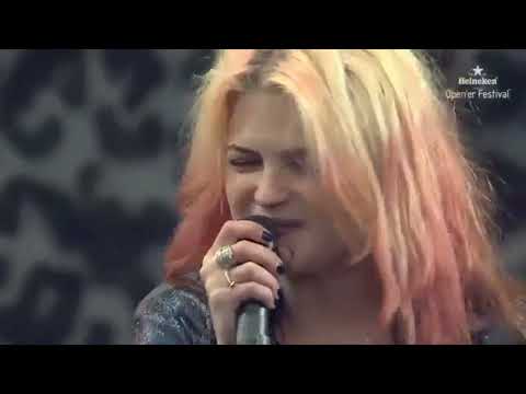 Thumbnail for THE KILLS - NO WOW LIVE EPIC PERFORMANCE  Alison Mosshart by The Kills