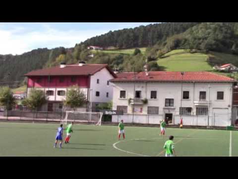 BERRIATUKO F.T. 3:2 S.D. Amorebieta B (Ibarra, 2016/10/23) - www.leartigol.com