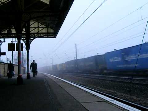 drs 66 through retford on the diverted malcom service 4m44