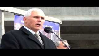 preview picture of video 'Gov. Pence's U.S. 31 Ribbon-Cutting Speech 11/26/13'