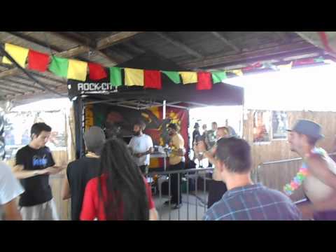 CHALICE alongside BUNNINGTON JUDAH @ REGGAEBUS 2015