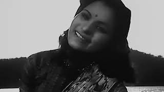 Jeet - 1949 - Mast Pawan Hai Chanchal Dhara - YouTube