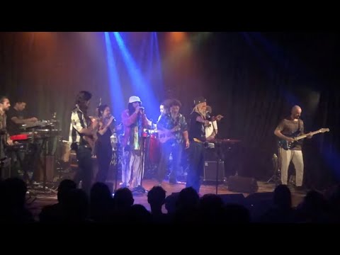 Cedric Myton ft. Massagana - Children Crying en vivo @Sala Camacua