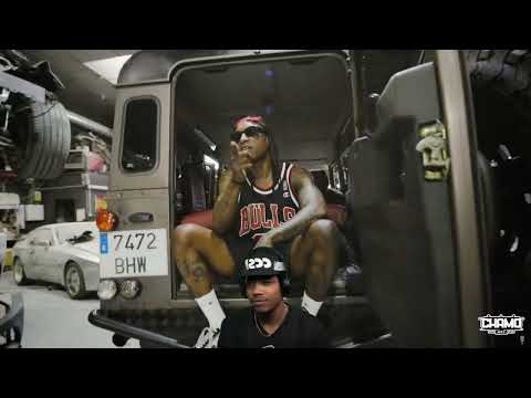 VENEZOLANO REACCIONA A Reke con Neblinna, Versalle - No te Comas La Luz (Video Oficial)