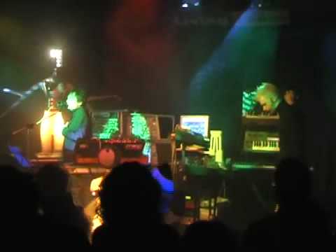 LIVINGROOM '08 - XELIUS PROJECT Live