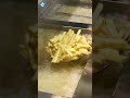 Lang wachten op je patatje mayo | #shorts