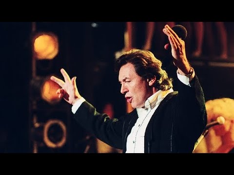 Karel Gott - Narodil se máj - (fotoklip, 1969)