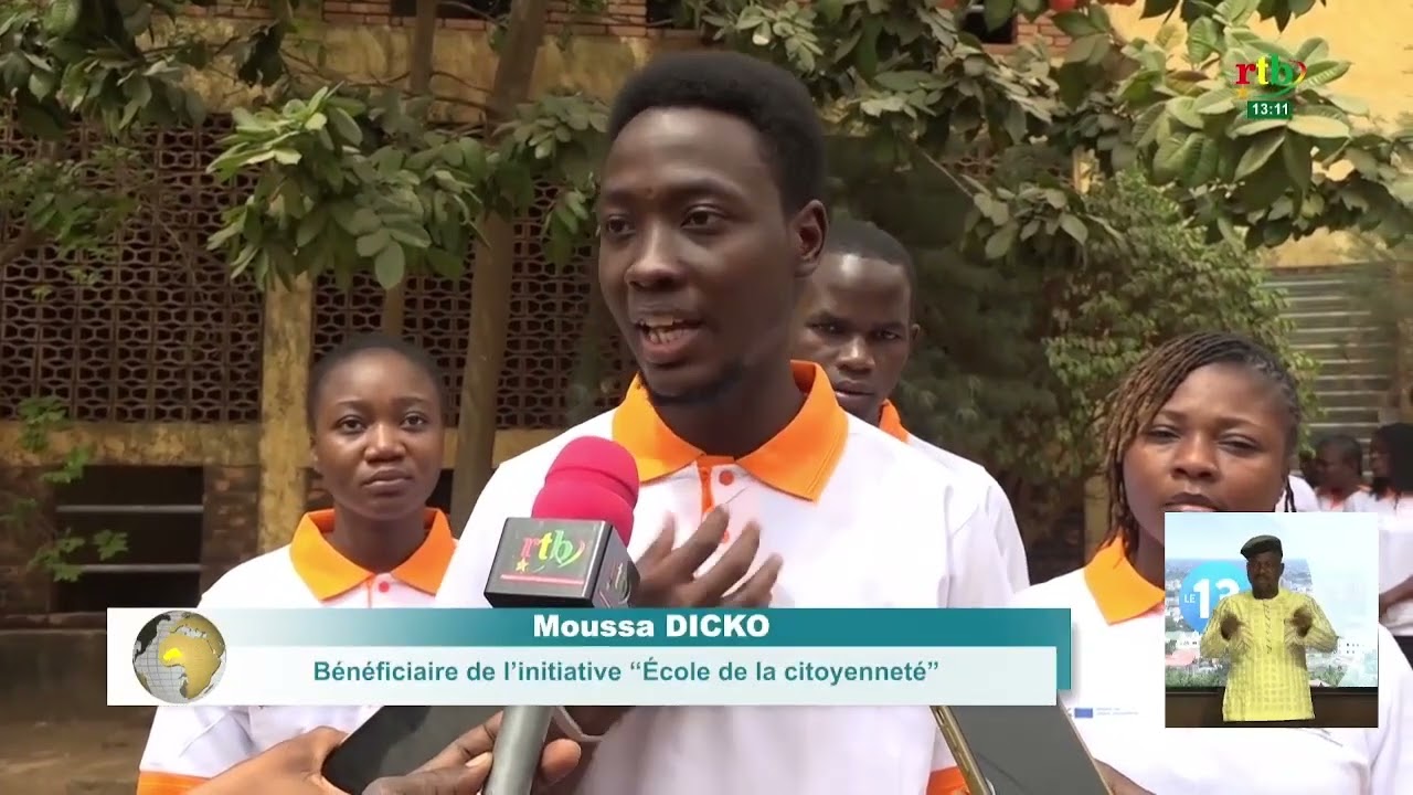 Les bénéficiaires du projet Ecole de la citoyenneté en immersion au SG du Gouvernement