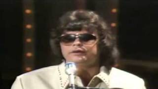 Ronnie Milsap - Daydreams about Night Things.