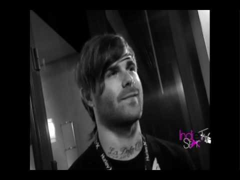 Video Update: JERRY ROUSH fronting Of Mice & Men (April 2010)
