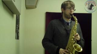 Video thumbnail for Yanagisawa Saxophone Comparison: Brass (AWO10) vs Bronze (AWO20) by Saxophone Resources