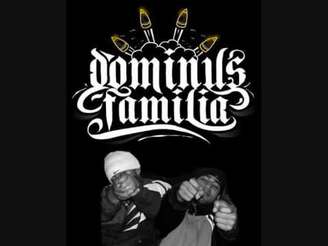 DOMINUS FAMILIA - Enquanto o diabo sorri