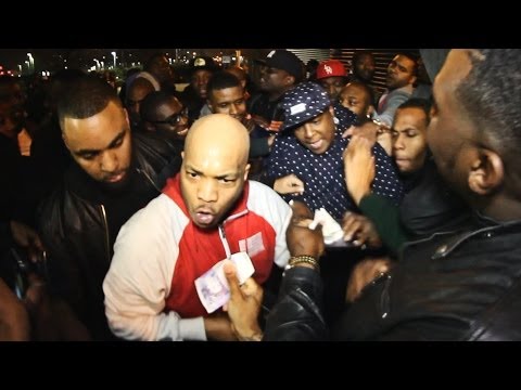 The LOX - Jadakiss & Styles P Nearly fight while selling CDs after show in London Indigo O2!