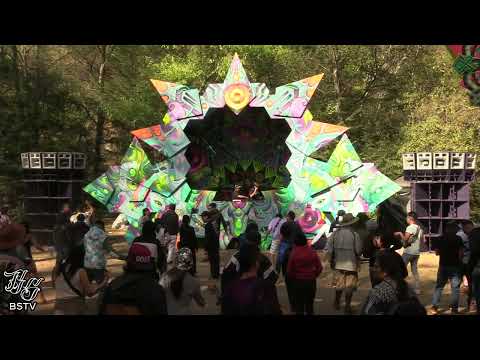 FUTURO @arcekmusic  @MULTIDIMENSIONALMUSICRECORDS  Hitech Revolution México 2ed by @Lisergica25  CDMX