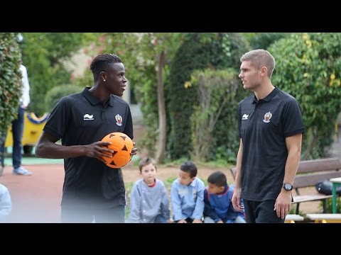 Genevois et Le Marchand débarquent à la récré !