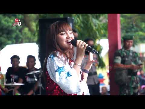 Salah Apa Aku "voc. Jihan Audy" live O.W Curug Sewu Kendal 06 Okt 2019