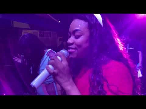 Elaine Martins | Volte a Sonhar feat. Amanda Chris Ao Vivo ( Vejam o que Deus Fez 😱)