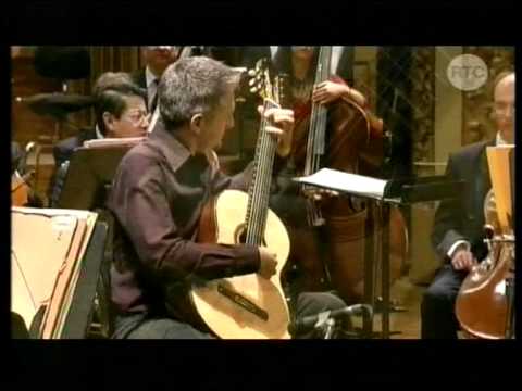 Johan Fostier plays "Vengo a decirte que te quiero" by Julio César Oliva