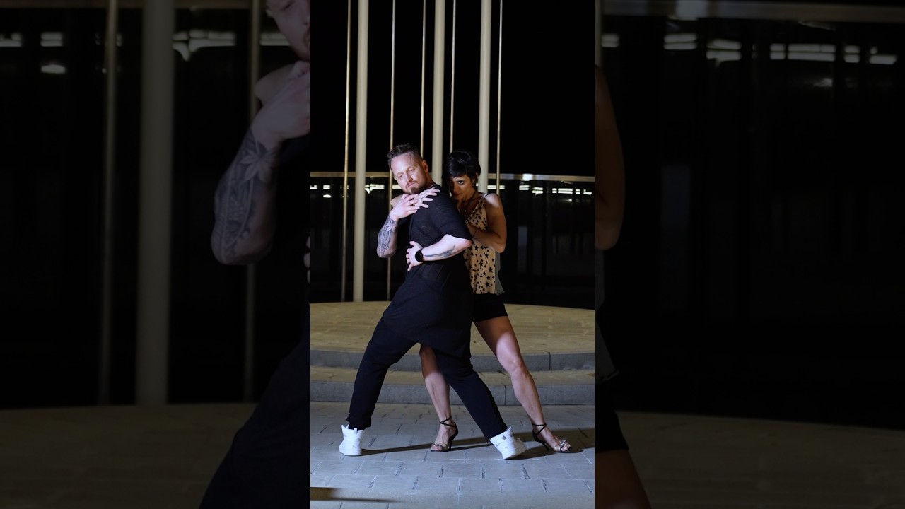 Street Tango. Pavel Sobiray and Sabrina Amuchastegui.