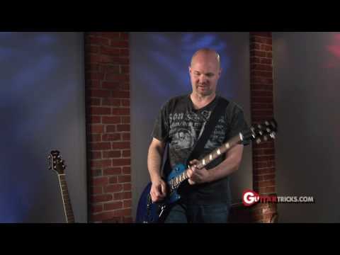 Wah Wah Pedal Lesson - How to Use Wah Pedal - Easy Guitar Lesson - Guitar Tricks 33
