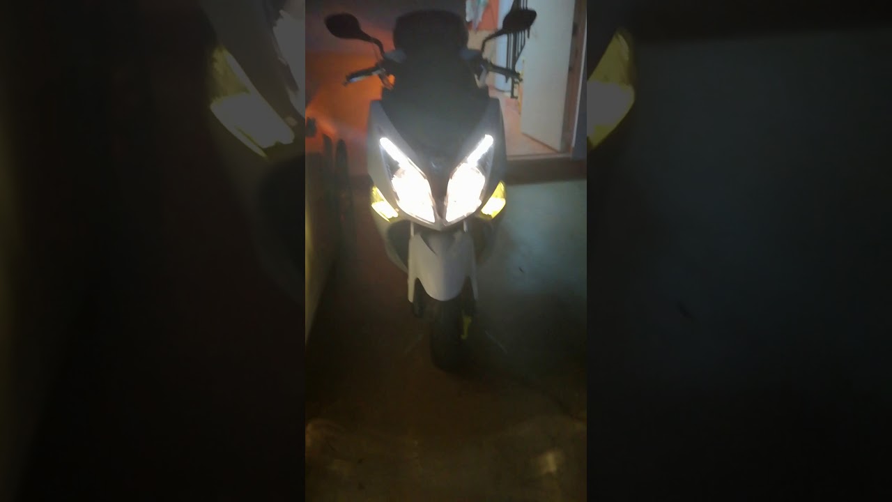 Cambio de intermitentes en sym joymax