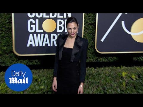 Gal Gadot is oh so chic as she arrives at 2018 Golden Globes - Daily Mail