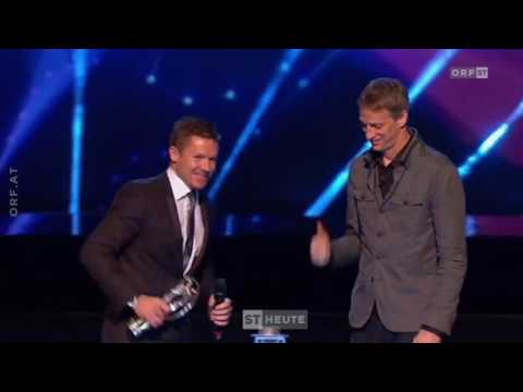 ORF Südtirol Heute - Baumgartner ehrt Hofer