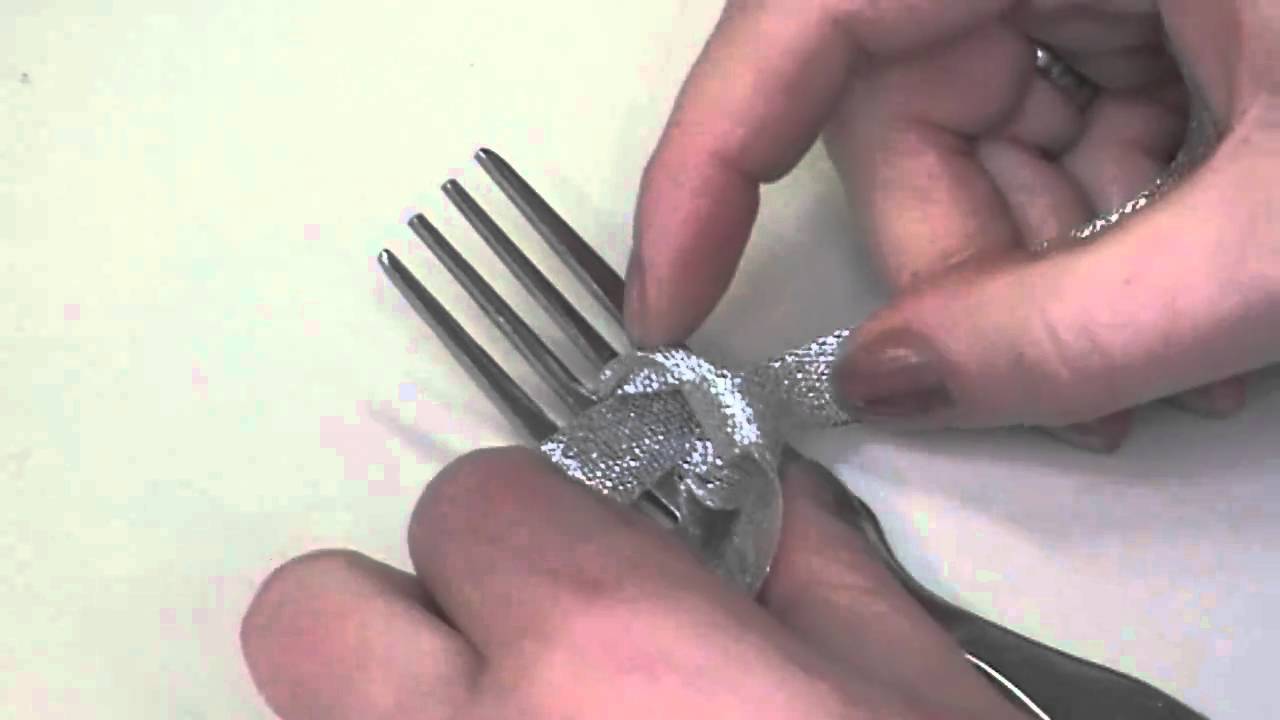 Instructie: Hoe maak ik een strikje met lint