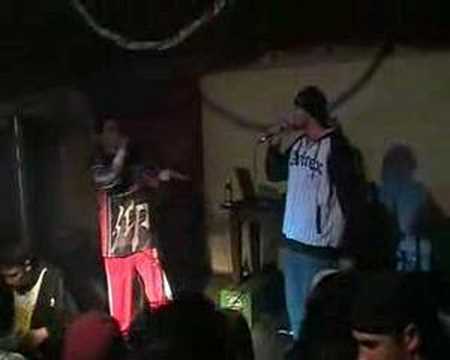 Re'Vers & Dj Maka(Camuflaj)-Tot ce iubesc(live)