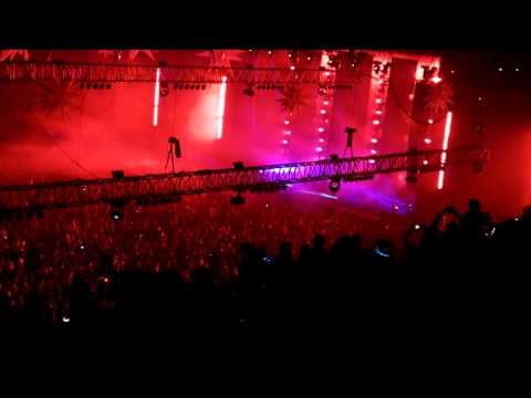 Diplo In For The Kill at TAO 2011